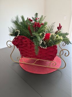 Sleigh centerpieces
