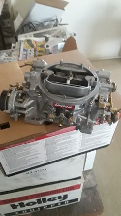 1411 750 Edelbrock electric choke new