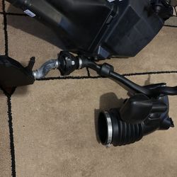 Mustang GT 2021 Premium Stock OEM intake 