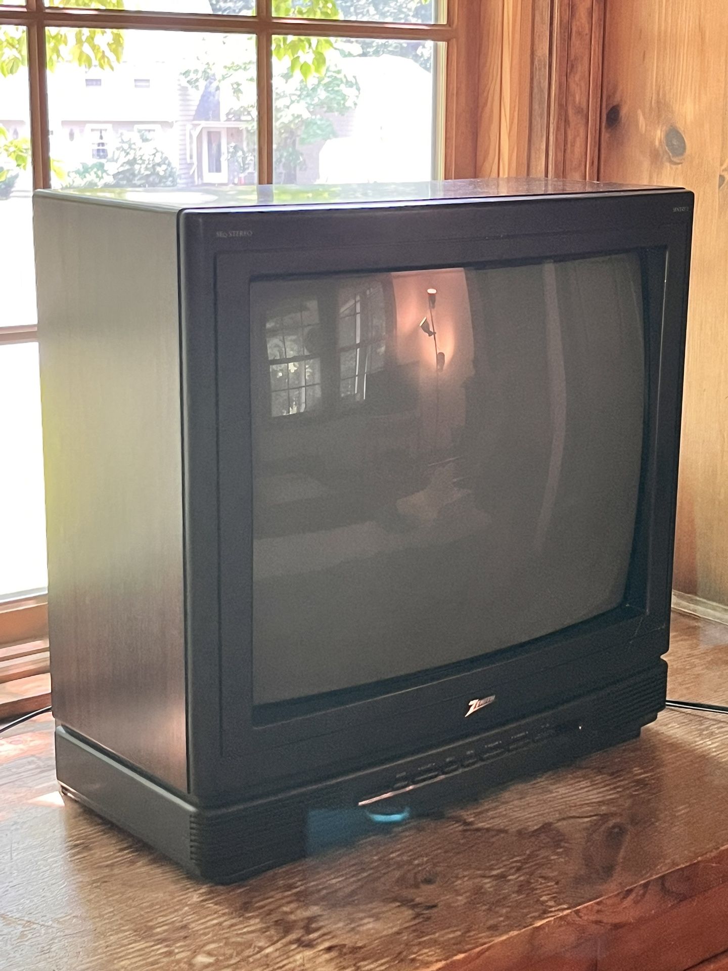 21” Wood Grain CRT Television