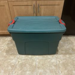 Rubbermaid XL Green Storage Tub (31.5” x 20” x 20”)