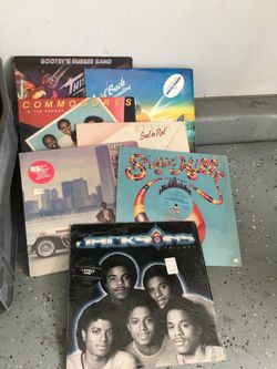 Hundreds of 70s and early 80s records