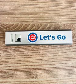 Cubs portable battery charger