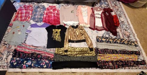 23-Piece Girls Size 14/16 Clothes Bundle (Shirts and Pants)