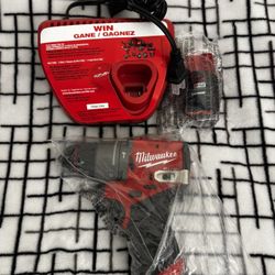 Hammer Drill Kit Milwaukee Fuel M12 