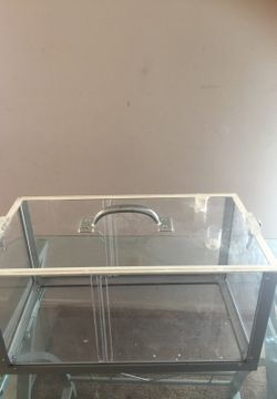 Caja para reptiles