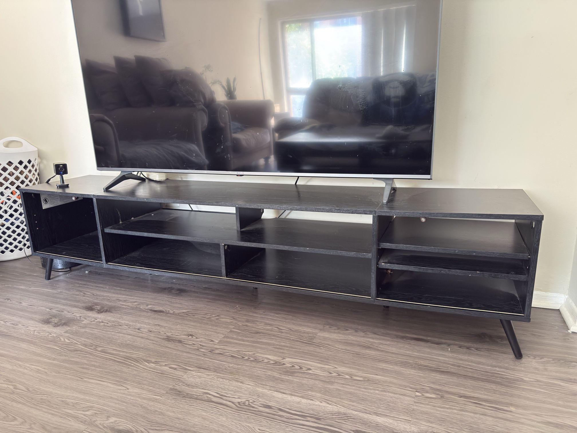 TV stand 