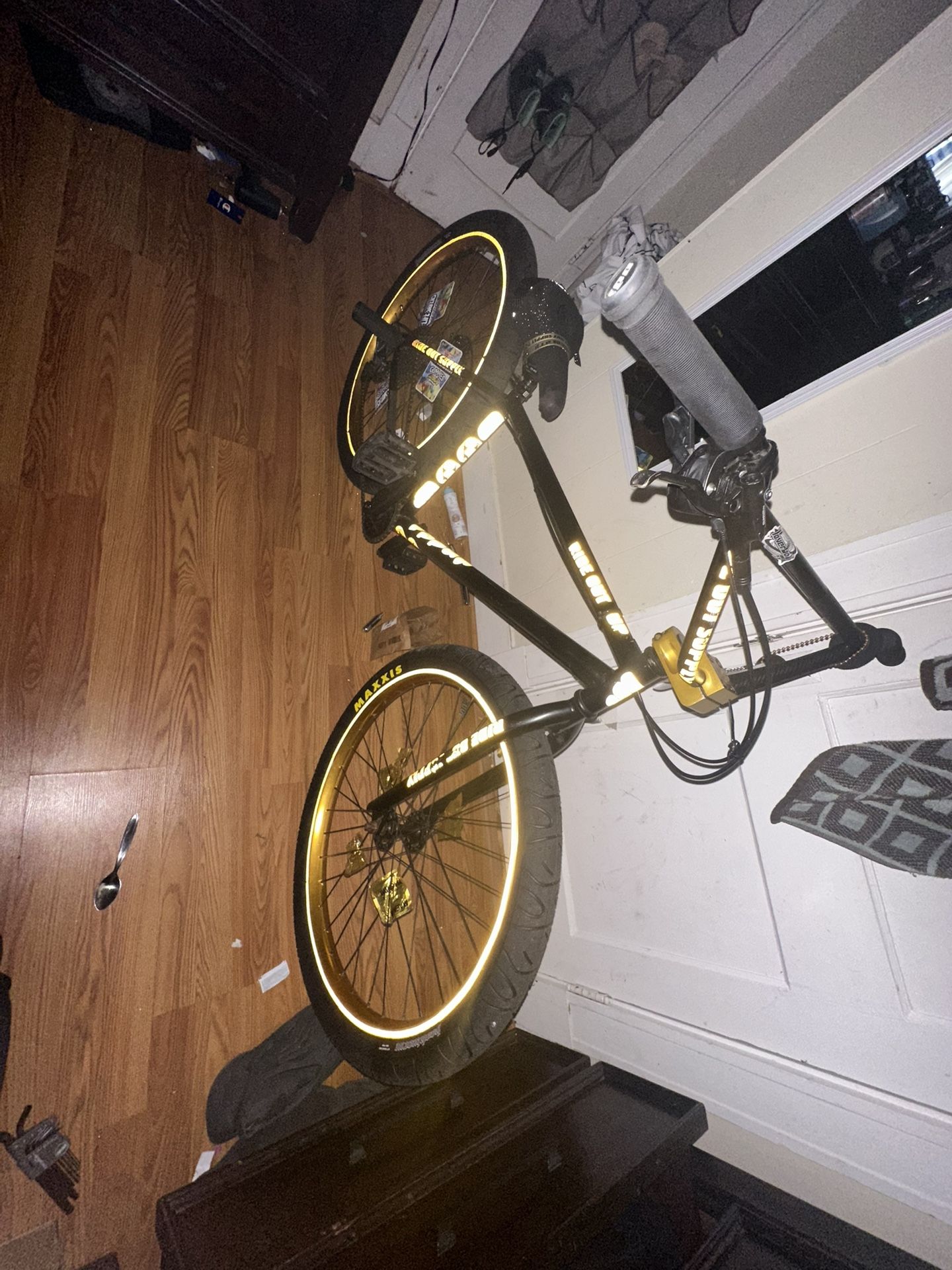 27.5 Mafia Bomma