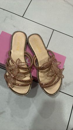 Sandals for girls