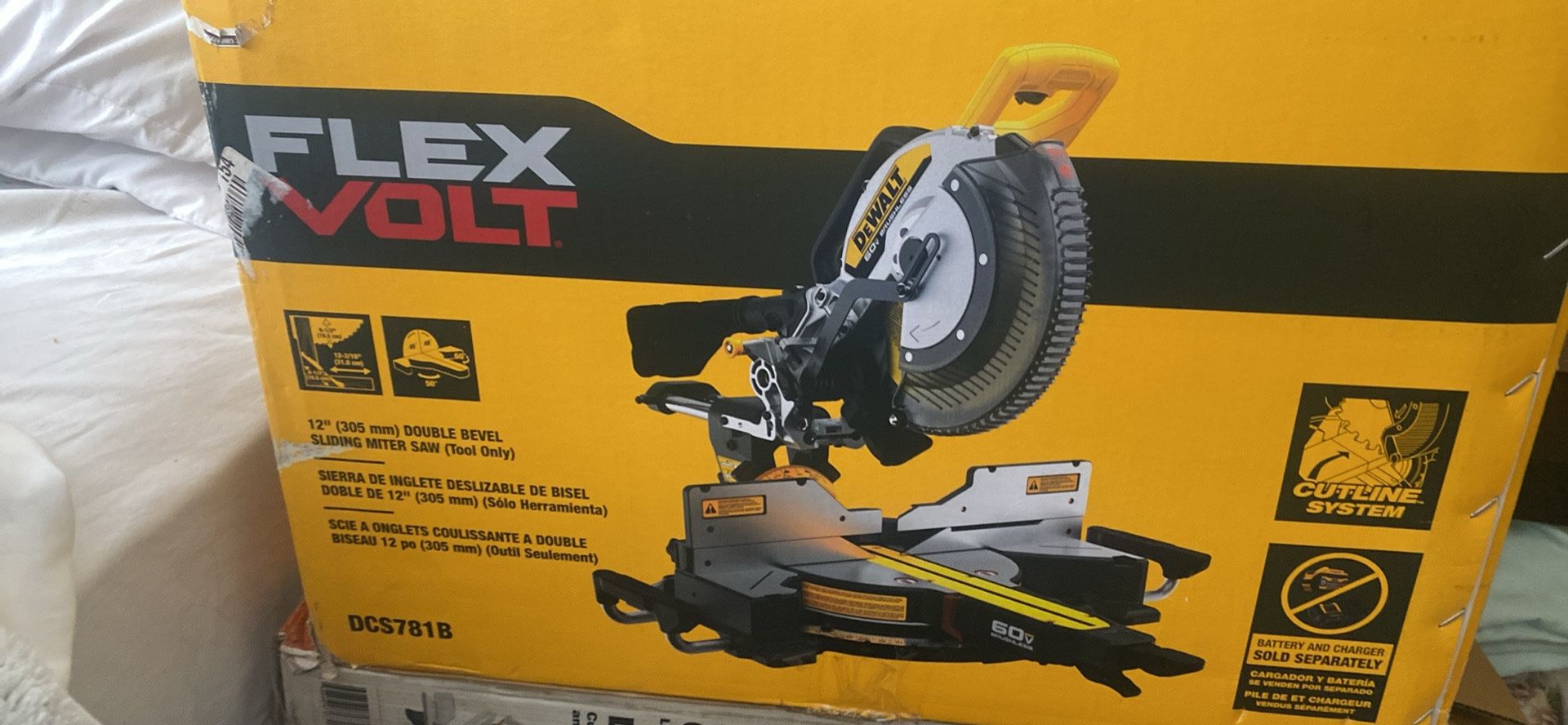 NEW DEWALT FLEXVOLT 12’’ Double Bevel Miter Saw