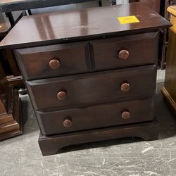 Dresser 