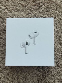 Apple AirPods Pro (2nd Generation) – Like New 🔥 Noise Cancelling + MagSafe Case