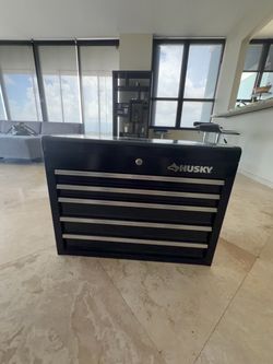 Husky tool box