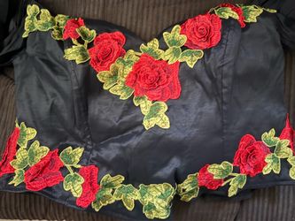 Black dress with red roses