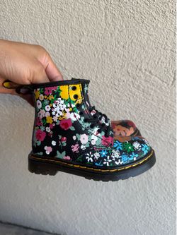 Dr. Marten Floral Boots Size 8C