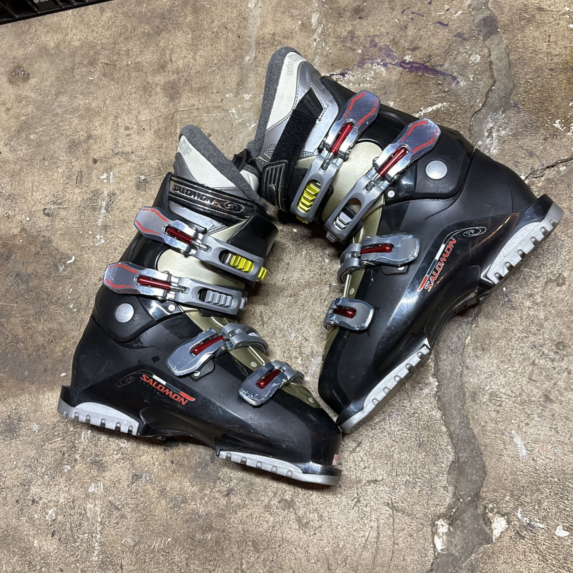 Salomon Ski Boots