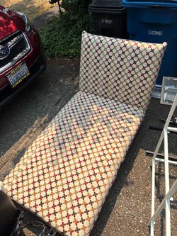 Lounge chaise chair daybed recliner