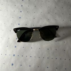 Ray-Ban ClubMaster Classic 
