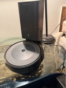Roomba i3