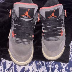 retro Jordan 4s