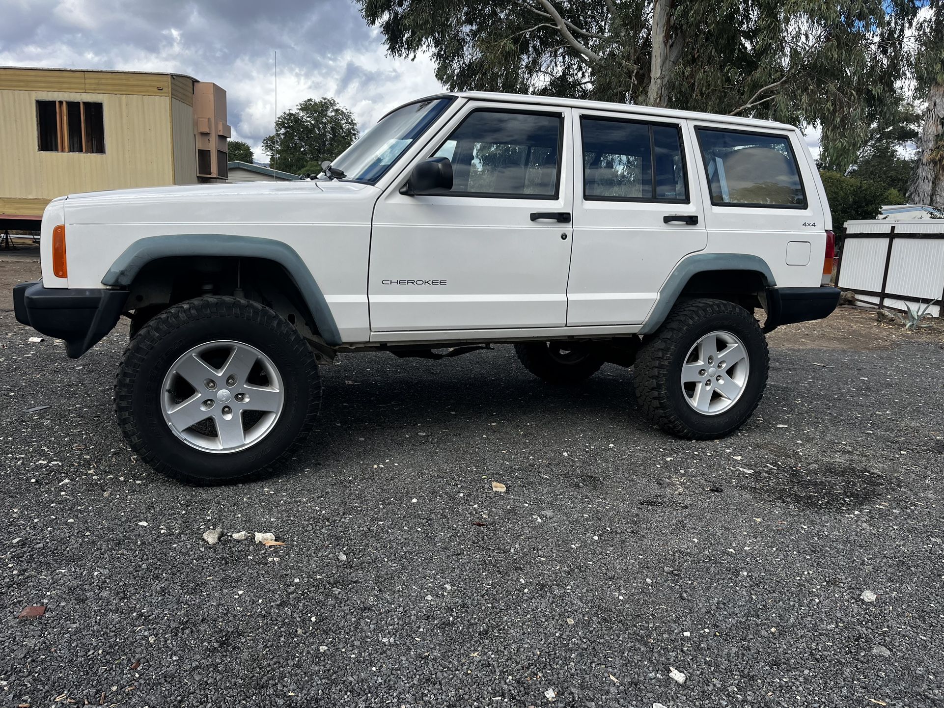 1998 Jeep Cherokee