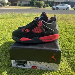 Jordan 4 Red Thunders 