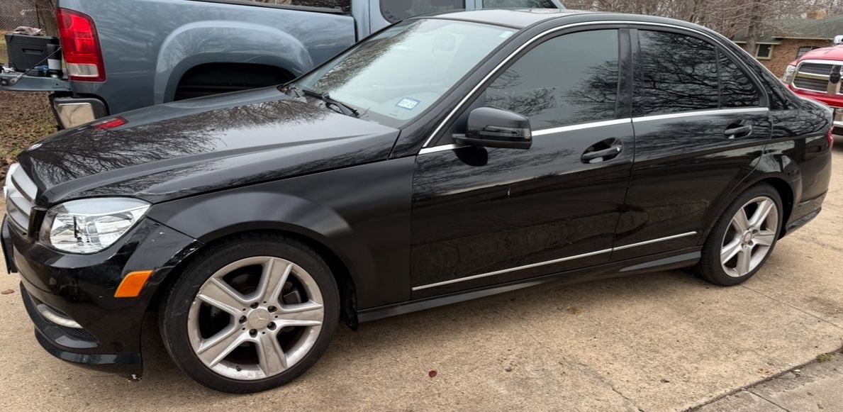 2011 Mercedes Benz C300 Sport
