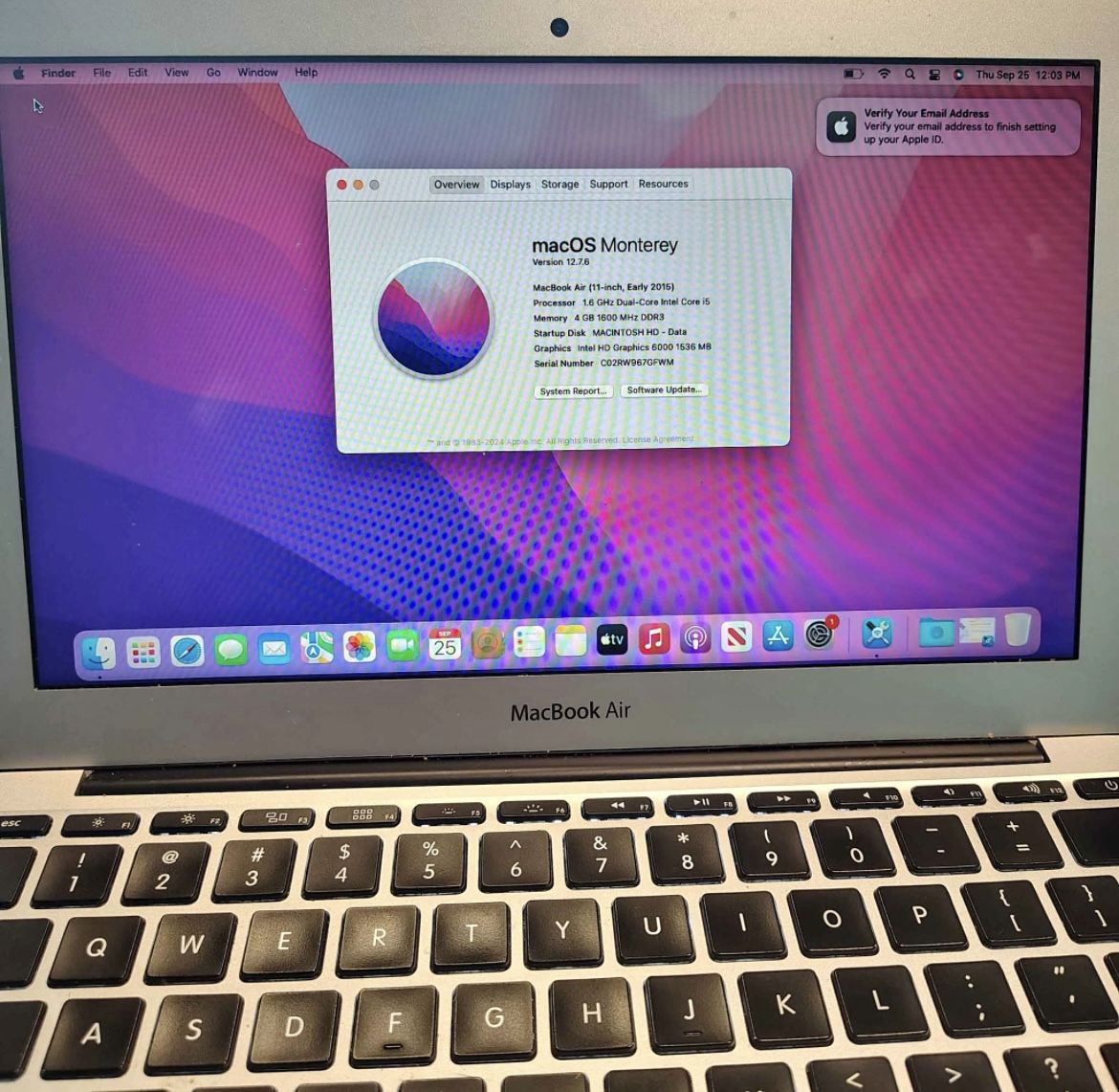 Apple MacBook air 11 inch 