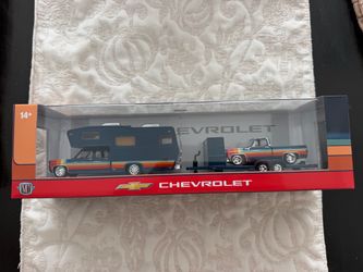 M2 Machines Chevy hauler