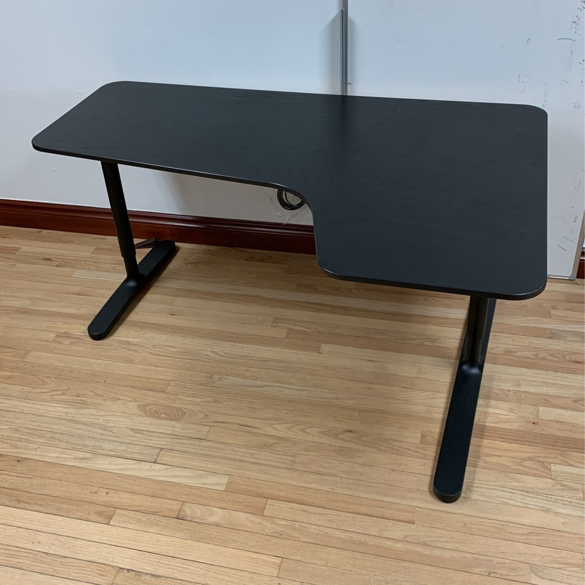 IKEA BEKANT Corner Desk (Right) - Espresso Black