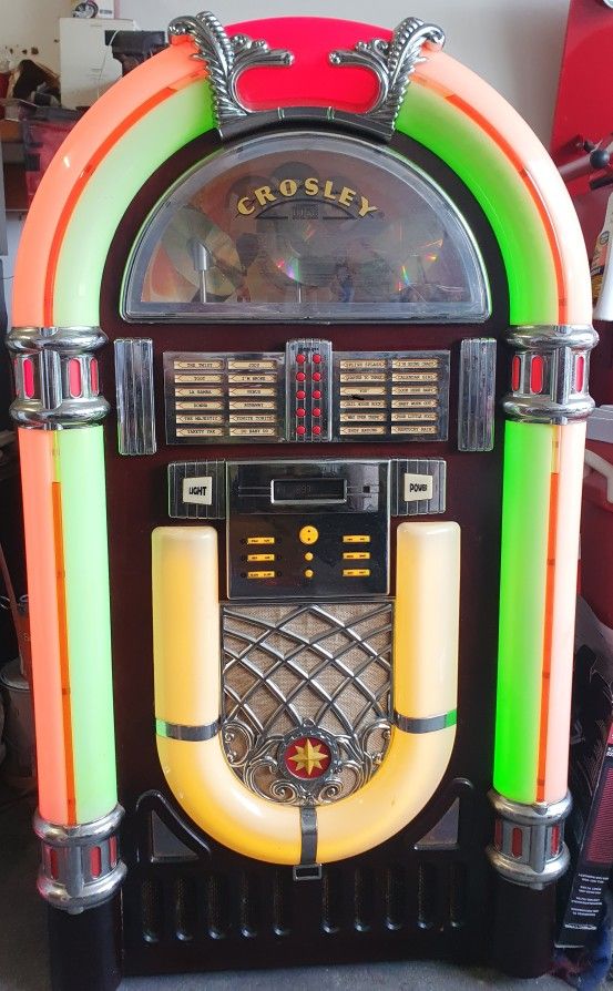 Crosley (Cd Player) Jukebox Model- CR12-10