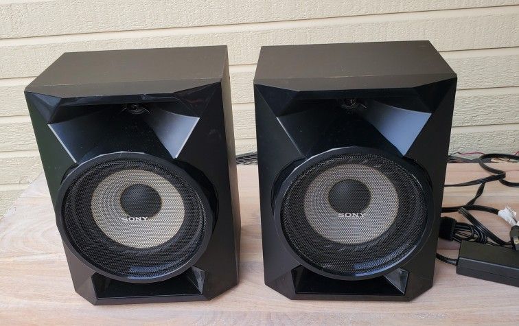 Sony Bluetooth Wireless Speakers (Pairs). Including Bluetooth Receiver And Power Adapter.