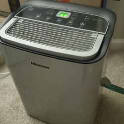 PENDING Hisense 35-Pint Capacity, 3000 sq. ft. coverage, 3-Speed Dehumidifier DH5020K1G