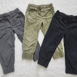 ✅️ Kohl's Boy Toddler 3pc Jogger Pants• Size 3T• Good Condition• $15firm