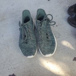 Adidas Tubular Women's Running Shoes Size 6