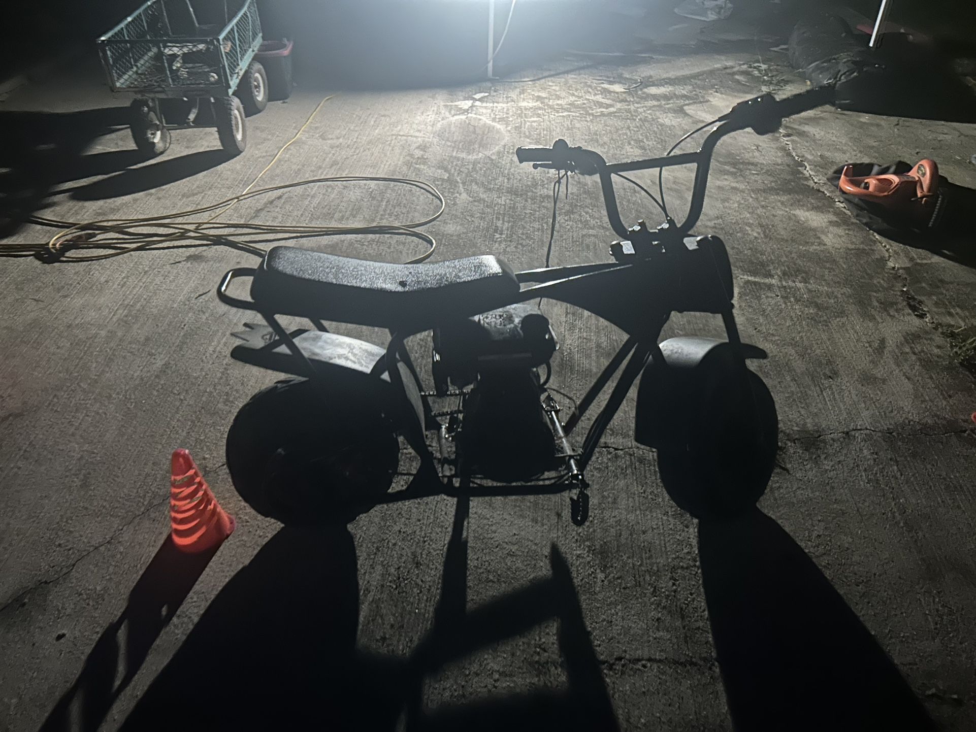 Moto 80 Mini Bike. Motor Bike