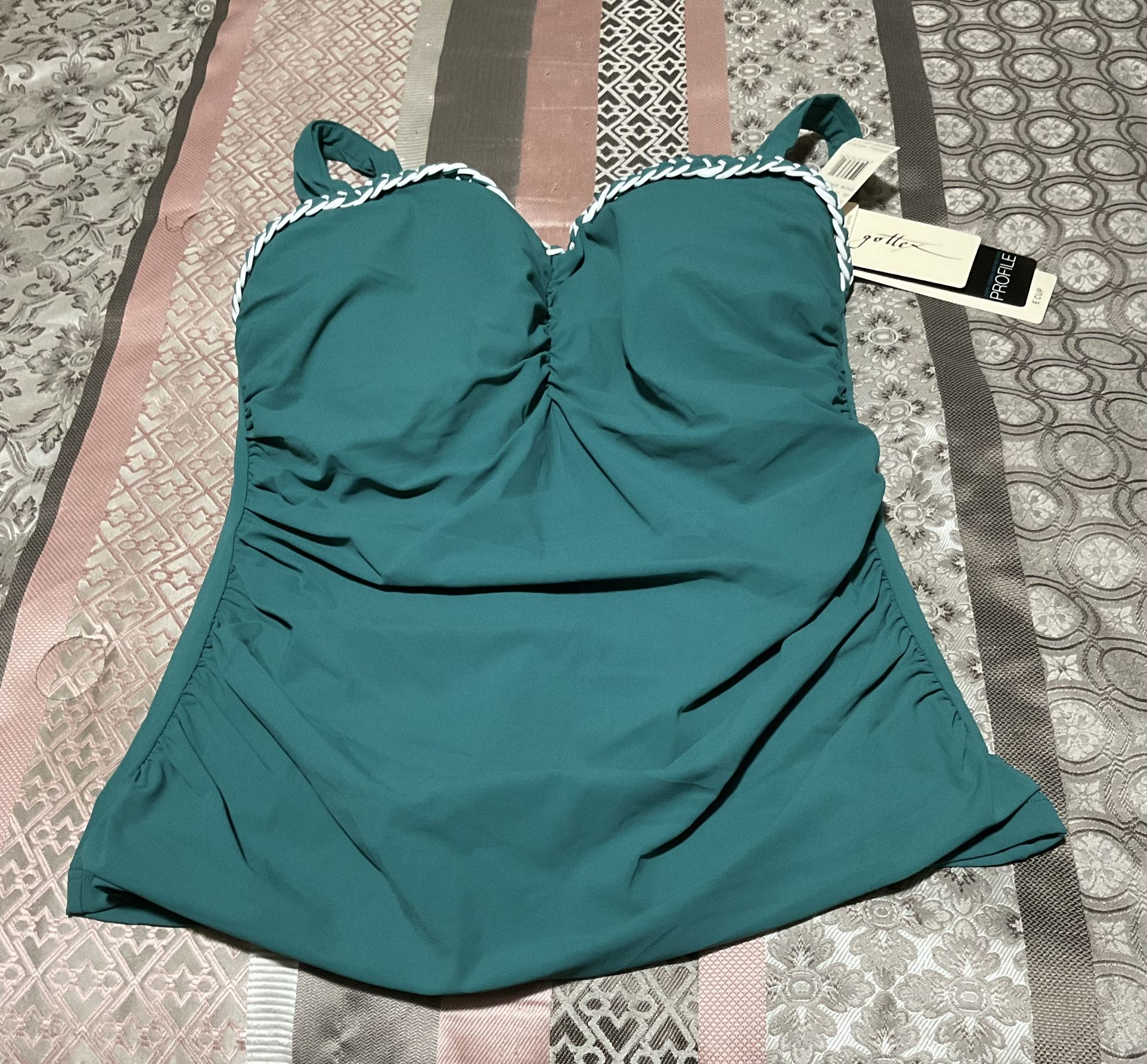 Gottex Ladies Swimwear Top Only Or Cute With Jeans 38E