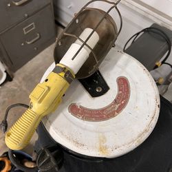 Dayton 50ft Reel Light