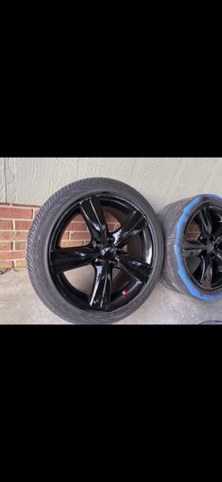 Full Motorcycle Painting/Car Emblem And wheel Painting* Plus more