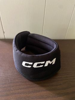 LOW PRICE MOVING- NEW CCM NECK GAURD HOCKEY