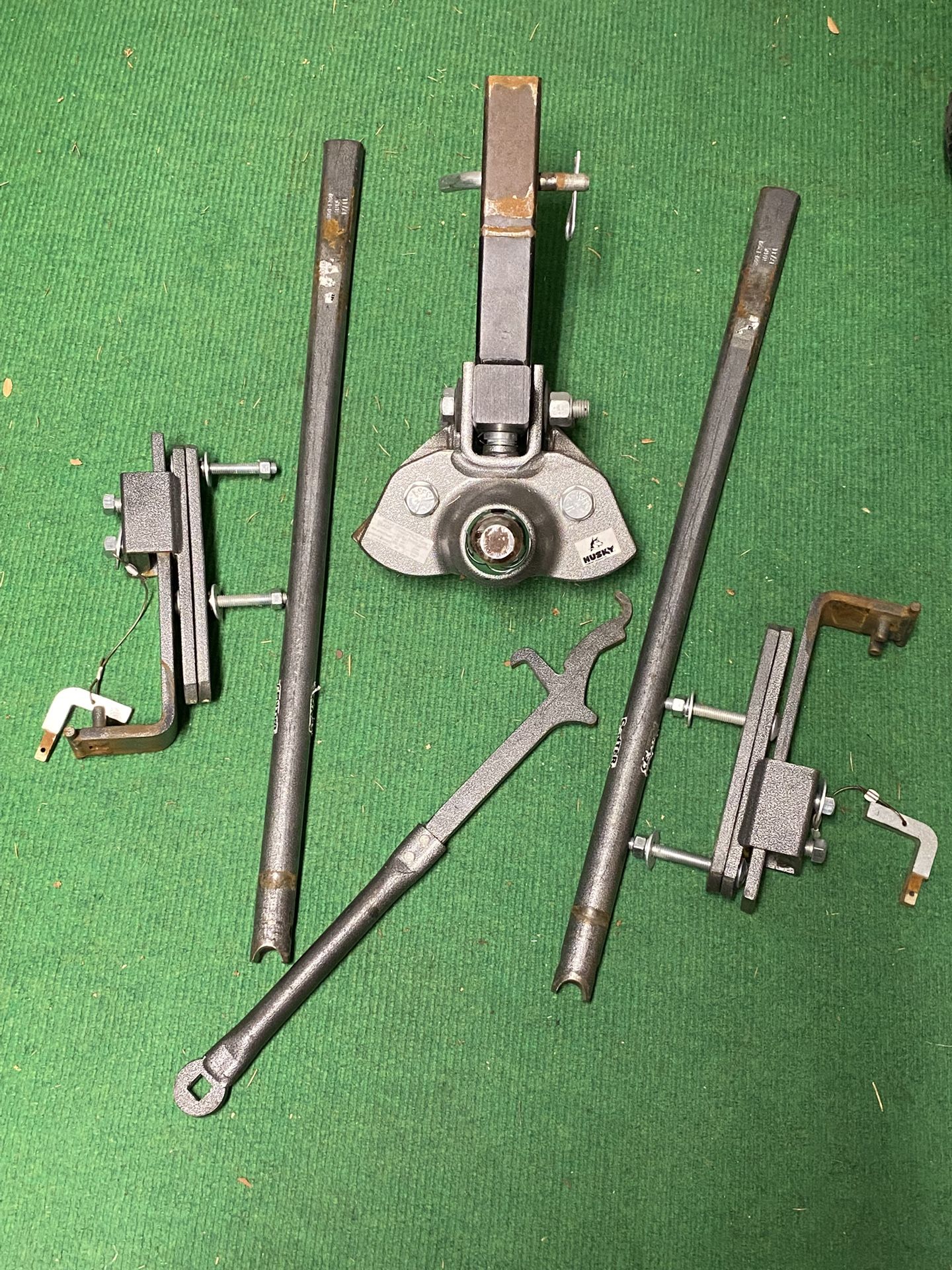 Husky Hitch And Sway Bars