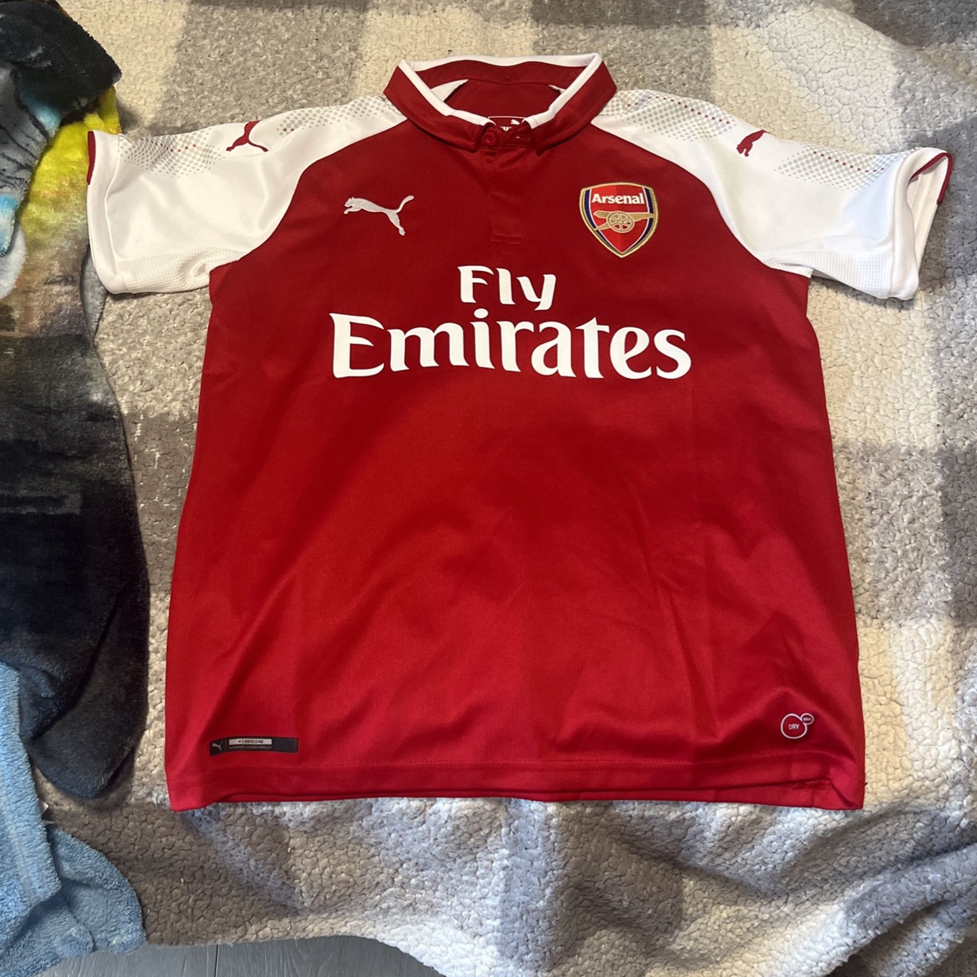 Arsenal Jersey Fly Emirates  