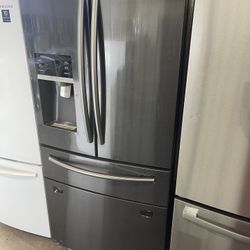 Samsung 33 inch four-door refrigerator