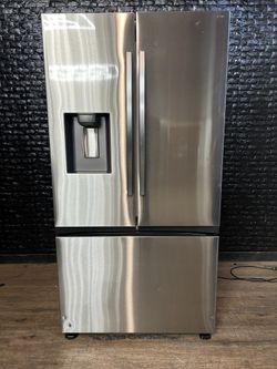 SAMSUNG REFRIGERATOR w/WARRANTY! R3320A