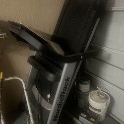 treadmill Nordictrac