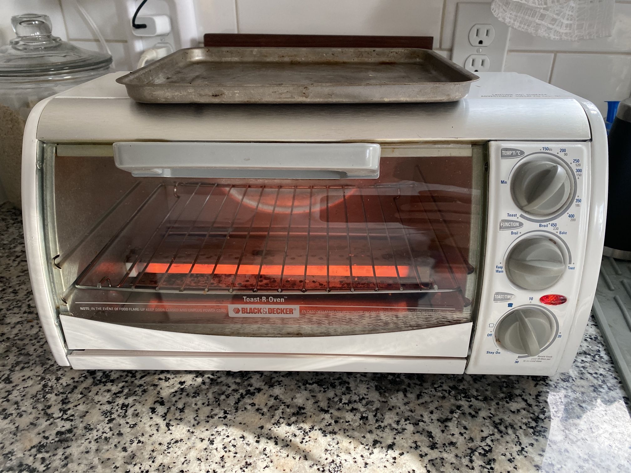 Black And Decker Toaster-R-Oven