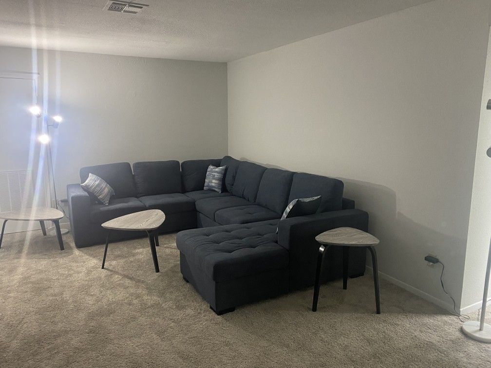 Sectional Sofa Set, Like New, 2023