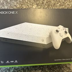 Xbox One X 1TB Bundle 