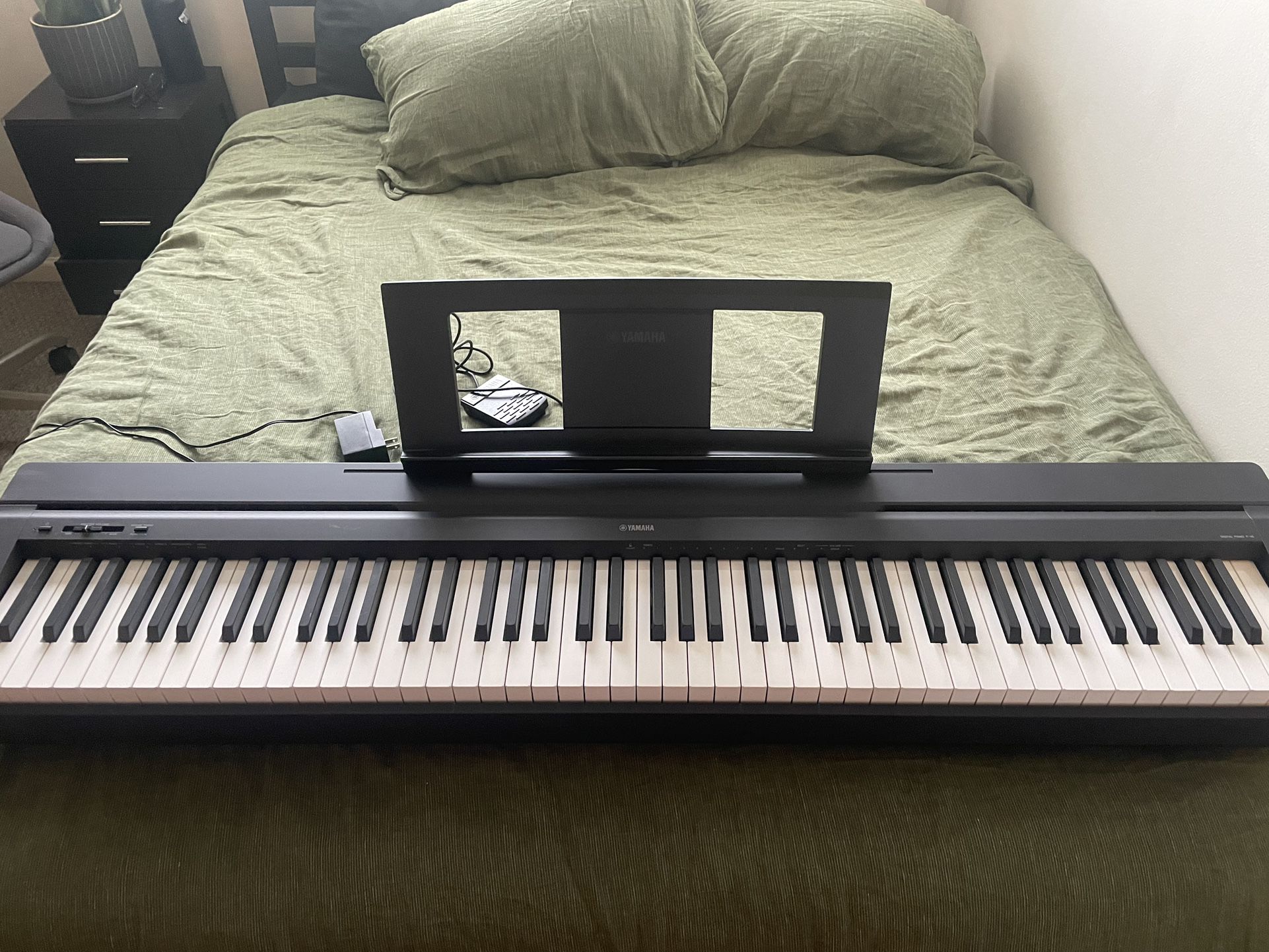 Yamaha P45B Digital piano 