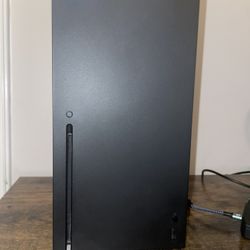 XBOX SERIES X ULTIMATE BUNDLE OR TRADE FOR HIGH END PC